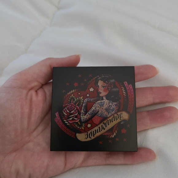 Reina rebelde Contour and color trio - Picture 1 of 5